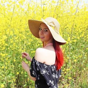 Meet your Posher, Bailey